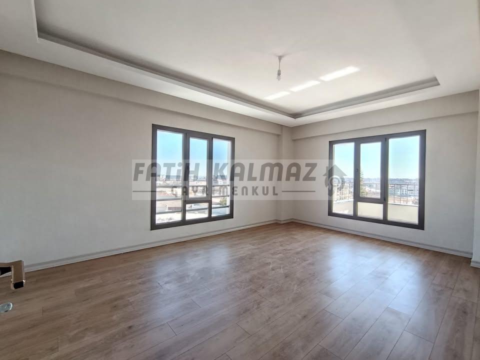 Konya Selçuklu S. Eyyubi Mahallesi’nde Satılık 4+1 AraKat Daire – 170 m², Kızartma Mutfaklı