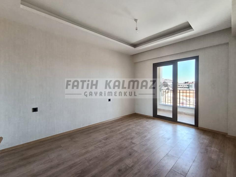 Konya Selçuklu S. Eyyubi Mahallesi’nde Satılık 4+1 AraKat Daire – 170 m², Kızartma Mutfaklı