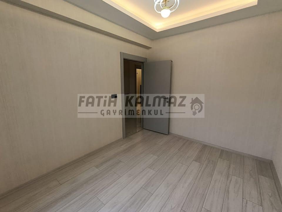 Karatay'da Yeni Yapı 2+1 Satılık Daire | Geniş Metrekare | Aile Yaşamına Uygun
