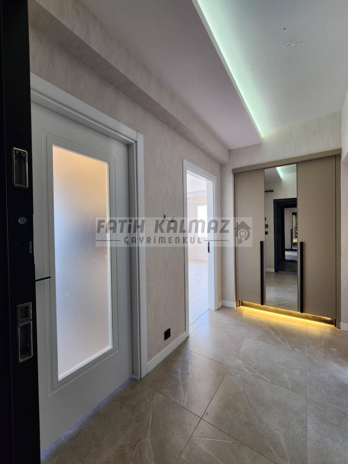 Konya Selçuklu S. Eyyubi Mahallesi’nde Satılık 2+1 Yüksek Giriş Daire – 100 m²