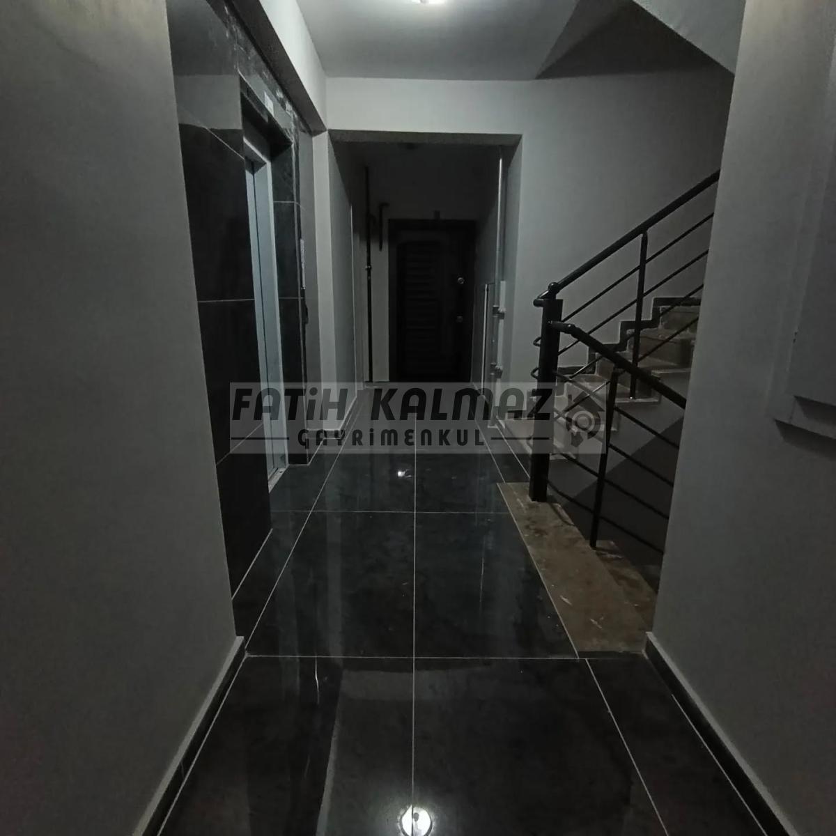 Konya Selçuklu S. Eyyubi Mahallesi’nde Satılık 2+1 Yüksek Giriş Daire – 100 m²