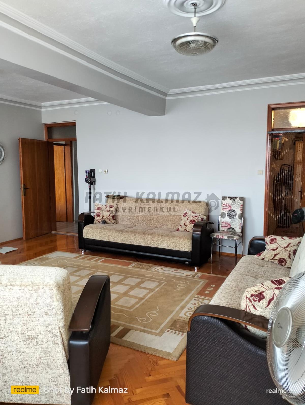 Konya Selçuklu Dumlupınar Mahallesi’nde Satılık 3+1 SonKat Daire – 160 m² I Kilerli