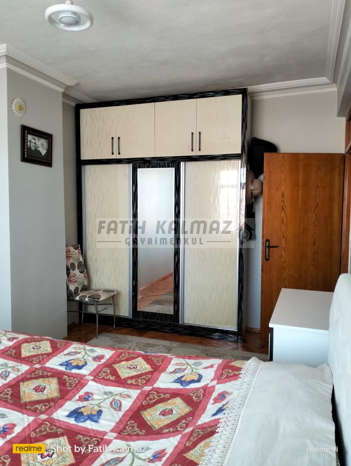 Konya Selçuklu Dumlupınar Mahallesi’nde Satılık 3+1 SonKat Daire – 160 m² I Kilerli