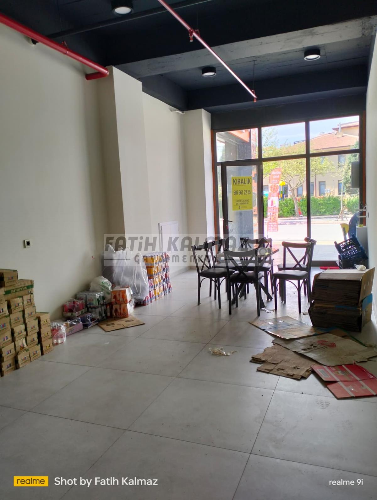 Konya Karatay Fetih Mahallesi Ahmet Hamdi Göğüş Cad. Kiralık 33 m² I Dükkan&Mağaza