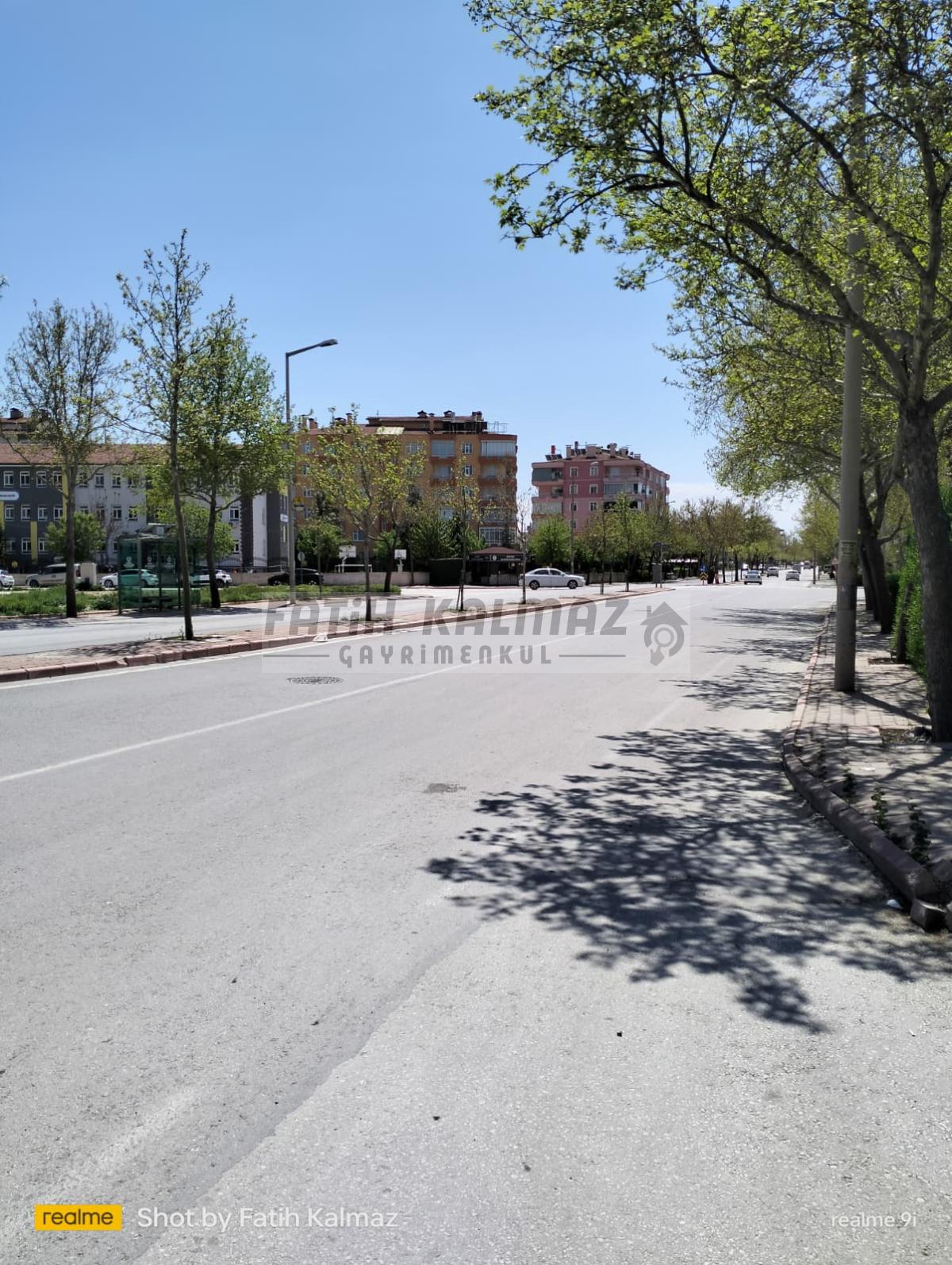 Konya Karatay Fetih Mahallesi Ahmet Hamdi Göğüş Cad. Kiralık 33 m² I Dükkan&Mağaza