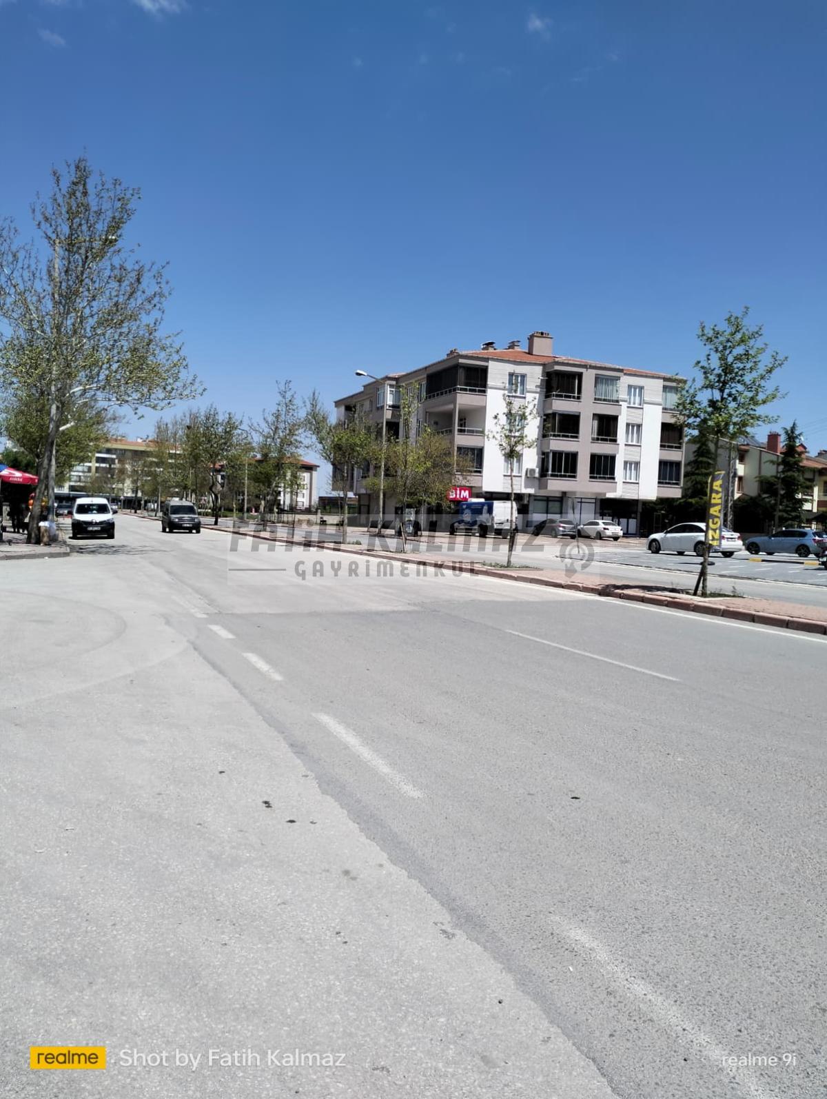 Konya Karatay Fetih Mahallesi Ahmet Hamdi Göğüş Cad. Kiralık 33 m² I Dükkan&Mağaza