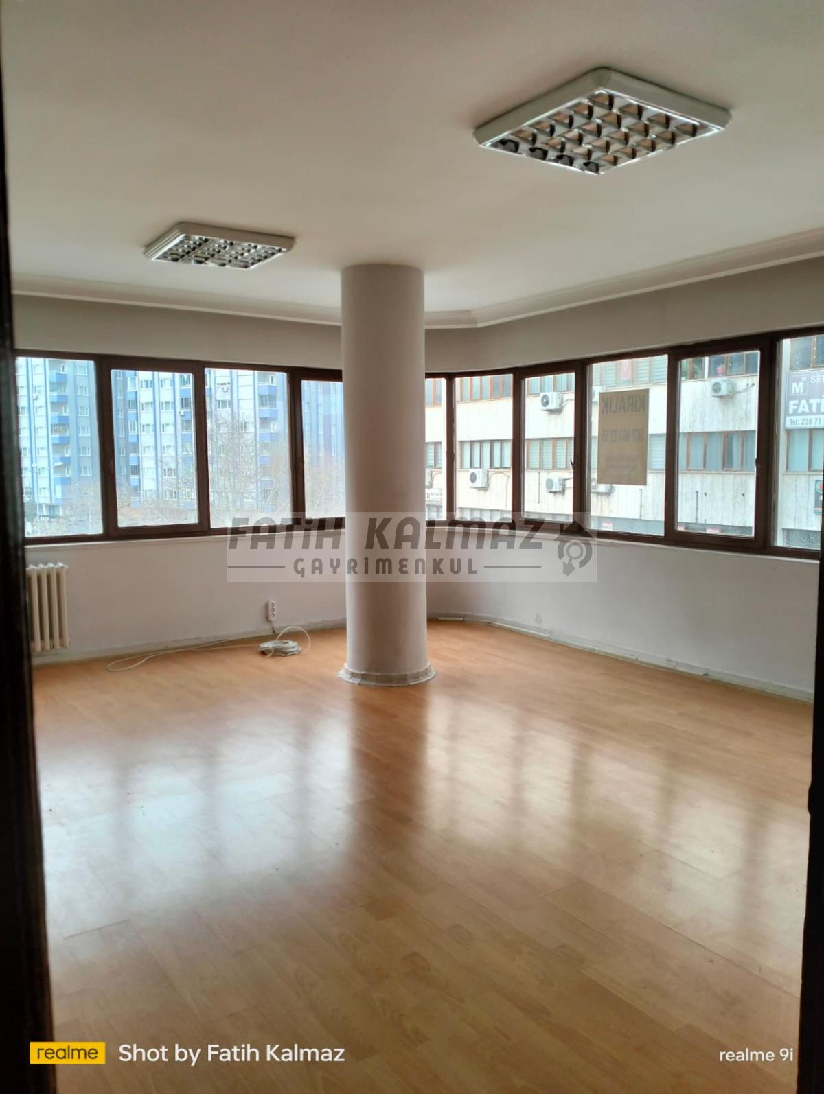 Konya Selçuklu Nişantaş Mahallesi'nde Kiralık Büro/Ofis - 2+1 - 100 m2