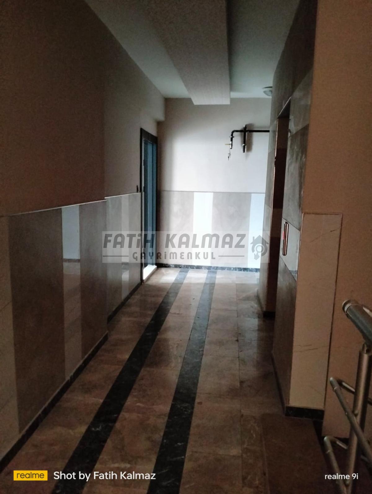 Konya Karatay Erenler Mahallesi’nde Satılık 3+1 GirişKat Daire – 150 m², Site İçi