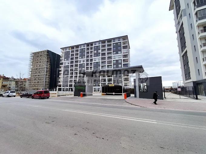 Konya Meram Uluırmak Mahallesi’nde Fahrunnisa Evleri Satılık 2+1 Boş Hisse – 120 m² I Site İçi