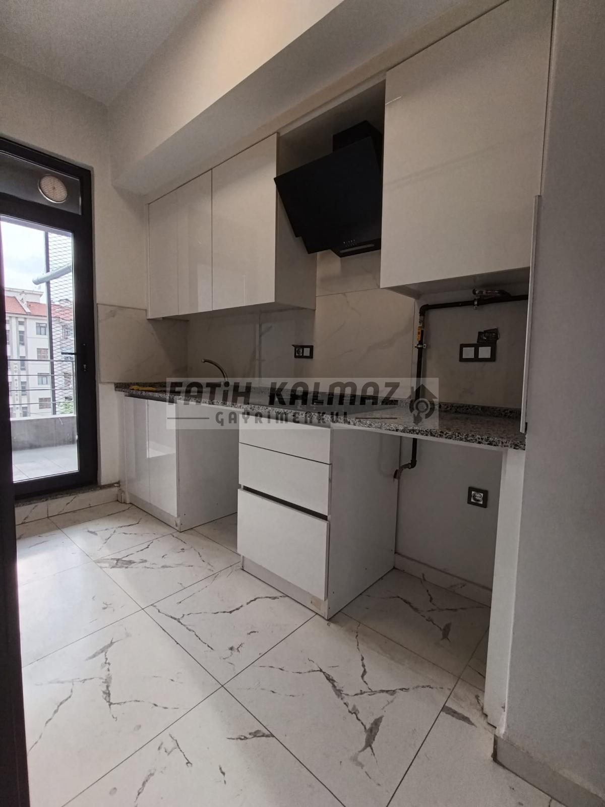 Konya Selçuklu Form Center 'da Lüks 2+1 Ofis I 118 m2