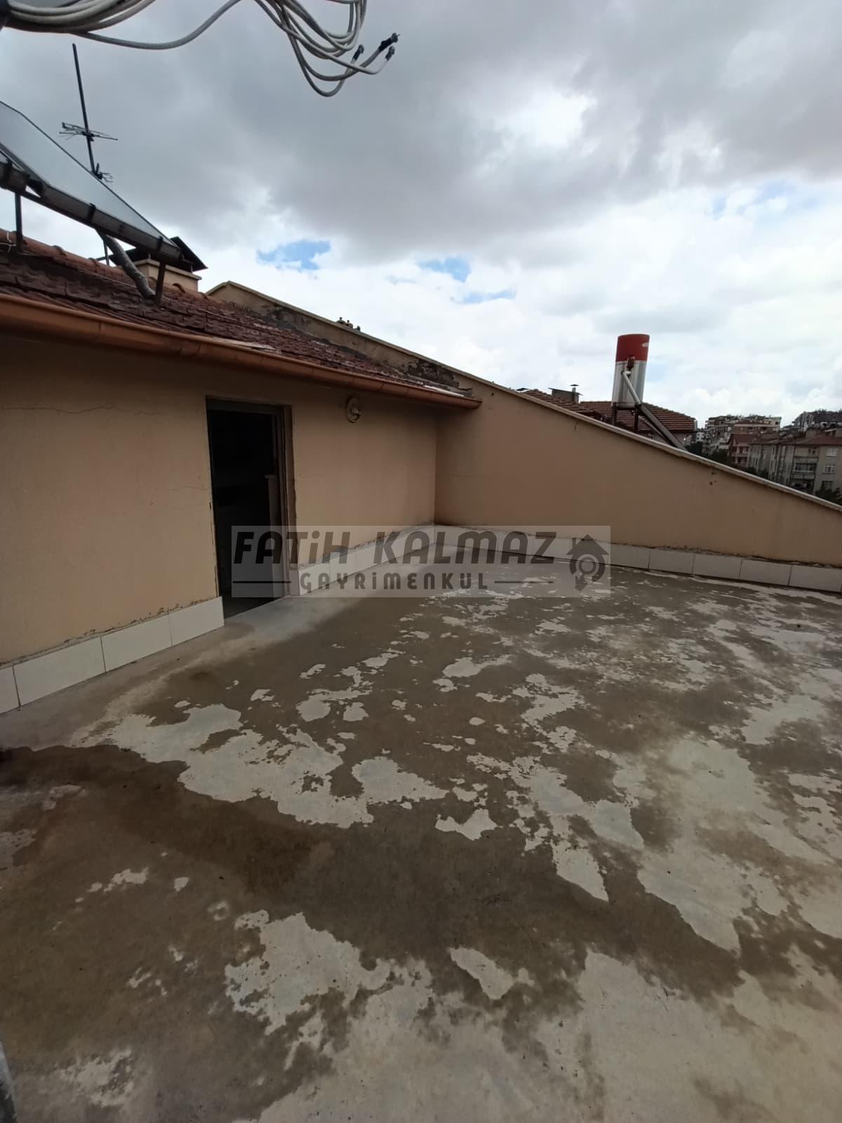 Konya Selçuklu Işıklar Mahallesi’nde Satılık 6+1 Dubleks Daire – 320 m²