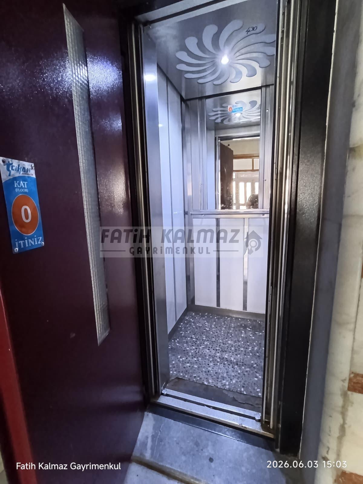 Konya Selçuklu Yazır Mahallesi’nde Satılık 3+1 Yüksek Giriş Daire – 175 m² I Ebeveyn Banyolu