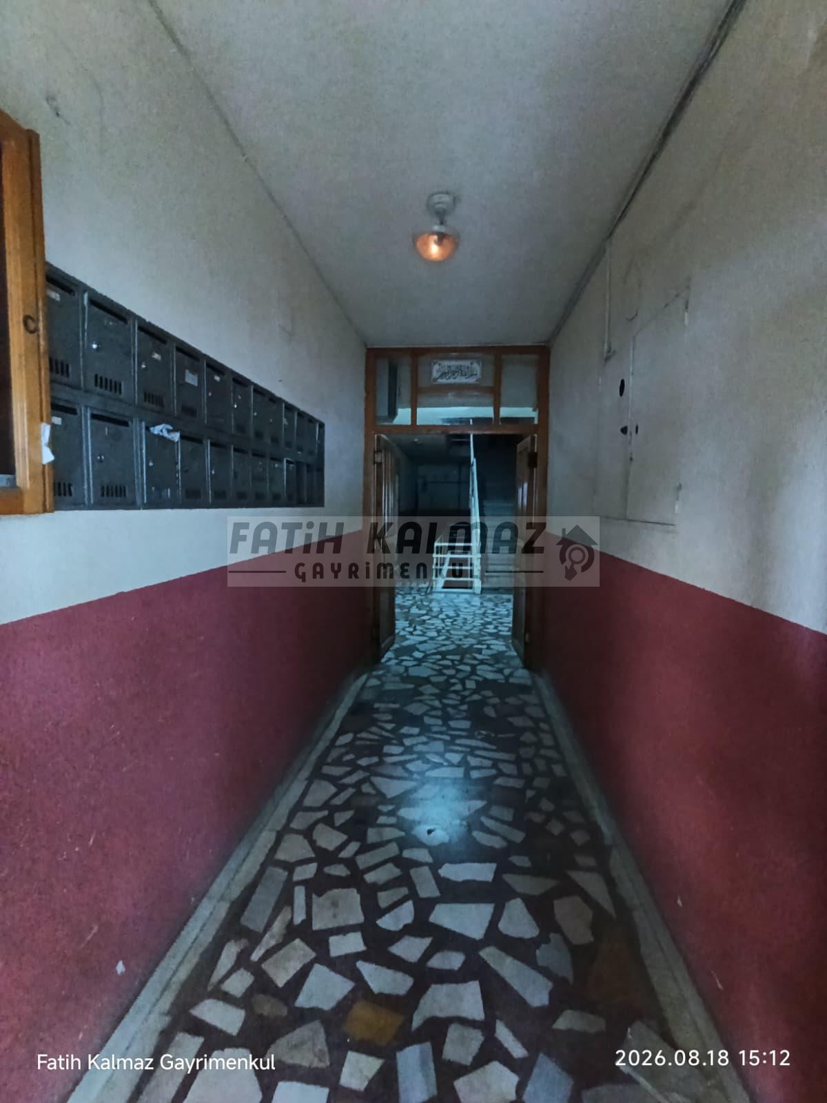 Konya Selçuklu Bedir Mahallesi’nde Satılık 3+1 GirişKat Daire – 145 m² I Zembilli Caddesi Üzerinde