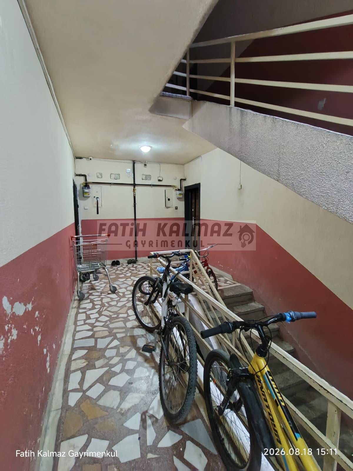 Konya Selçuklu Bedir Mahallesi’nde Satılık 3+1 GirişKat Daire – 145 m² I Zembilli Caddesi Üzerinde