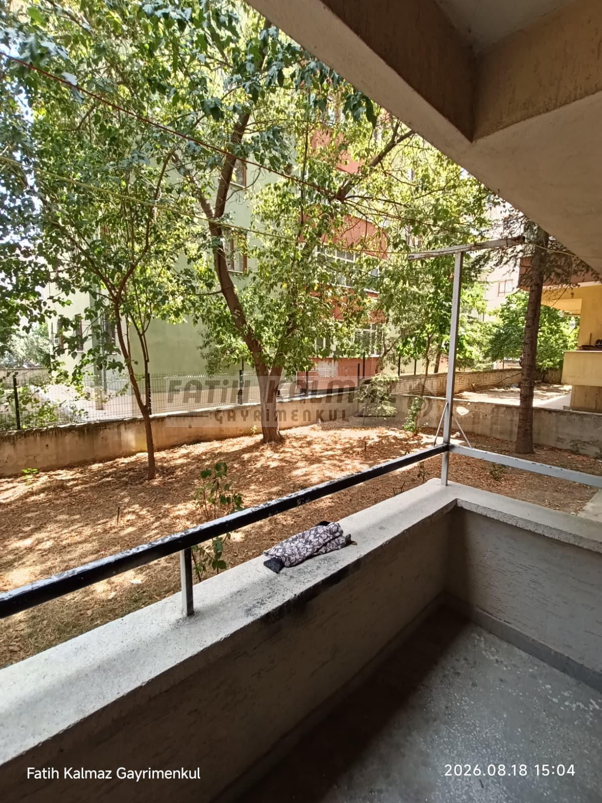 Konya Selçuklu Bedir Mahallesi’nde Satılık 3+1 GirişKat Daire – 145 m² I Zembilli Caddesi Üzerinde