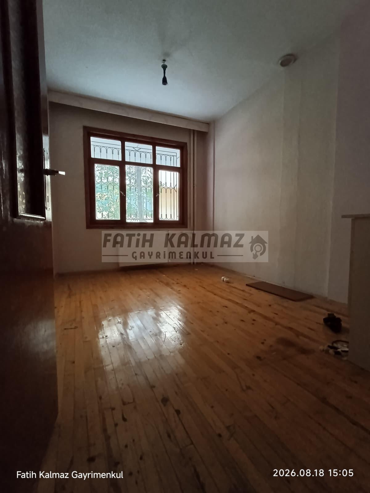 Konya Selçuklu Bedir Mahallesi’nde Satılık 3+1 GirişKat Daire – 145 m² I Zembilli Caddesi Üzerinde