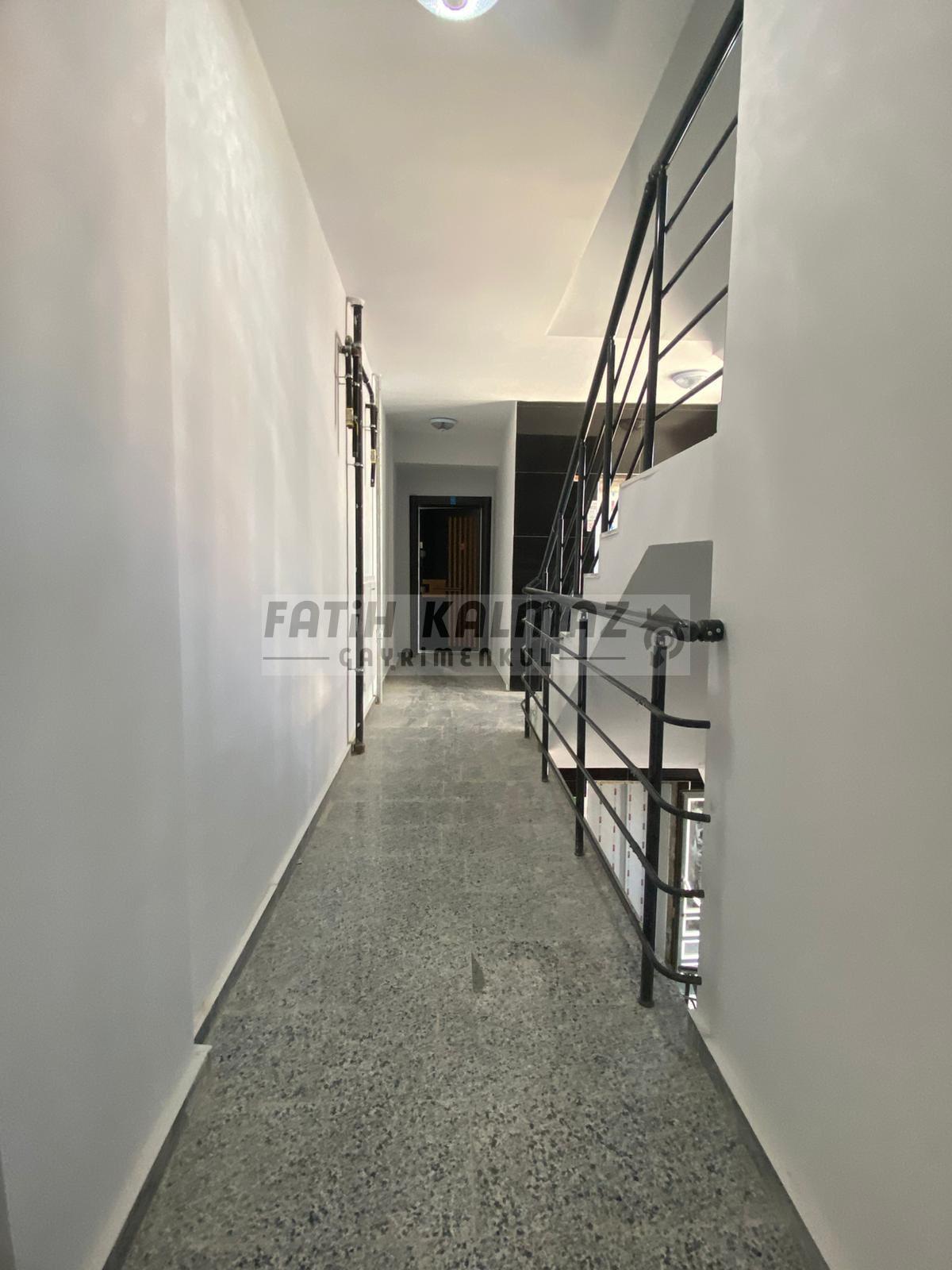 Konya Meram Uluğbey Mahallesi’nde Satılık 3+1 AraKat Daire – 160 m², Kızartma Mutfaklı