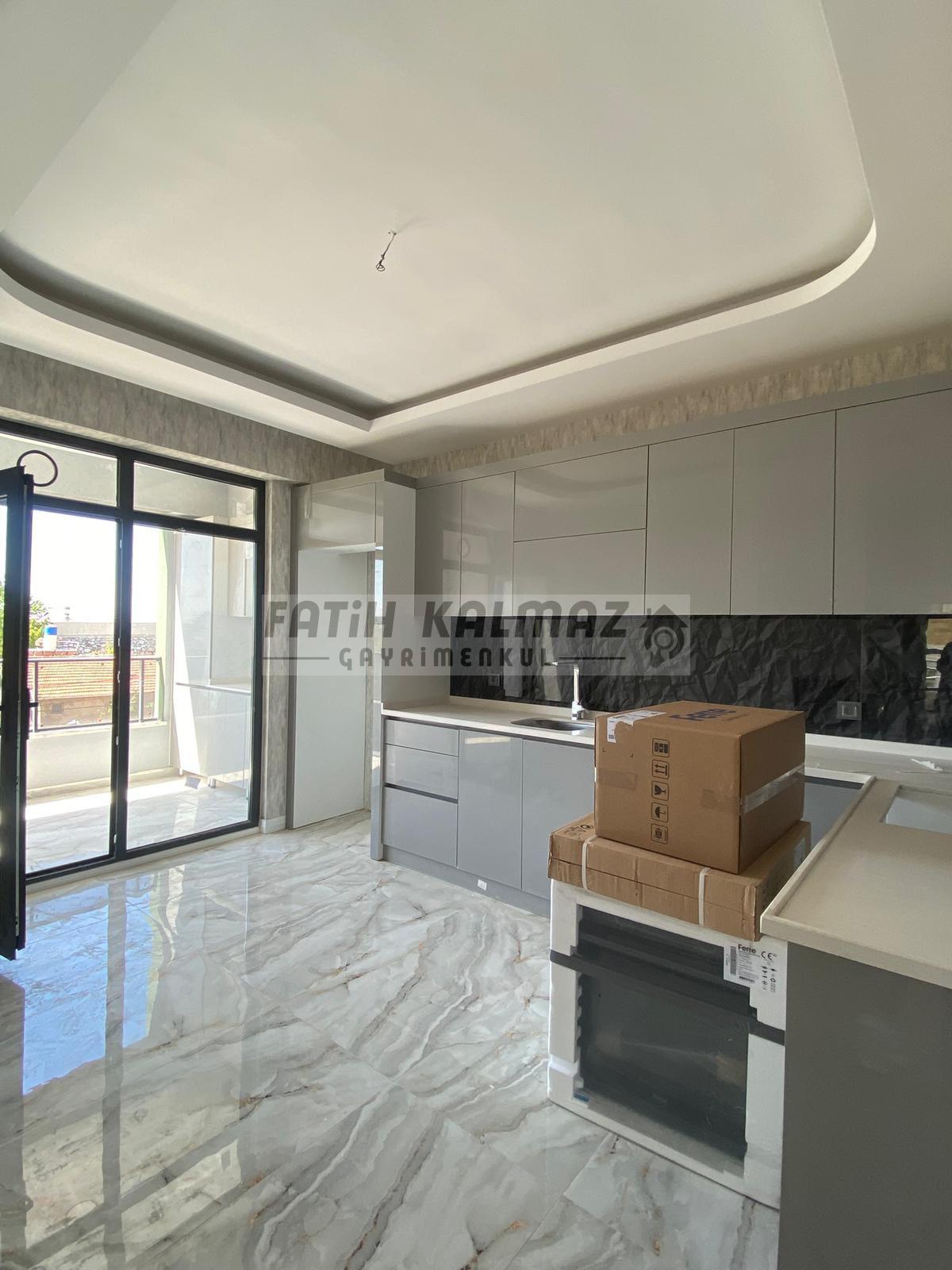 Konya Meram Uluğbey Mahallesi’nde Satılık 3+1 AraKat Daire – 160 m², Kızartma Mutfaklı