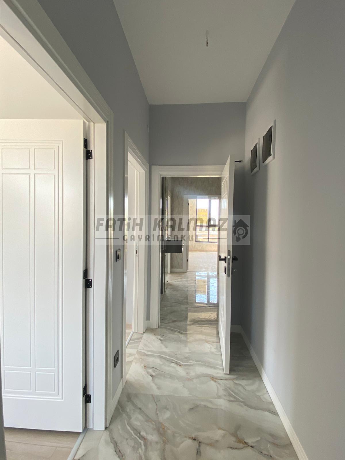 Konya Meram Uluğbey Mahallesi’nde Satılık 3+1 AraKat Daire – 160 m², Kızartma Mutfaklı
