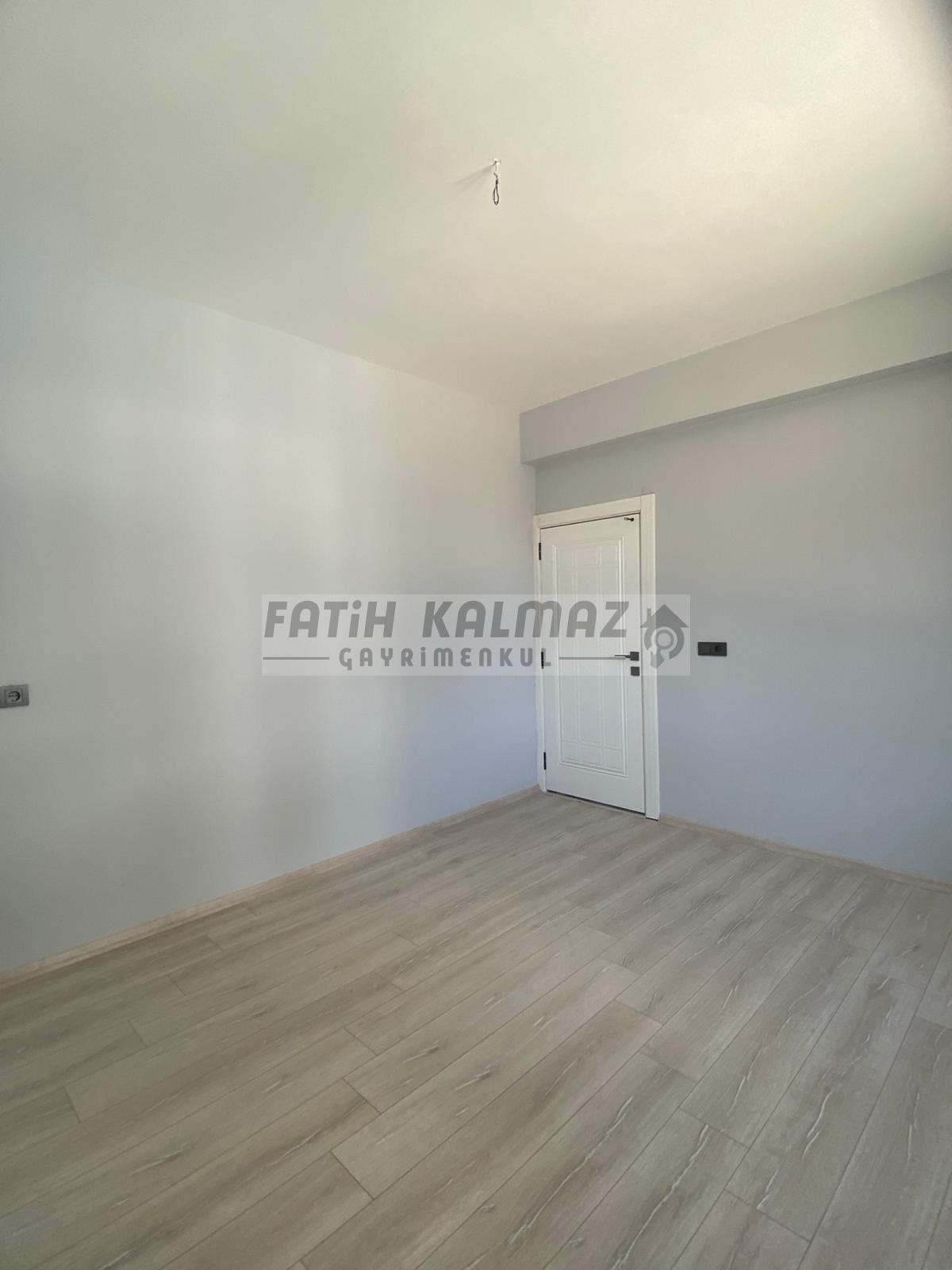 Konya Meram Uluğbey Mahallesi’nde Satılık 3+1 AraKat Daire – 160 m², Kızartma Mutfaklı