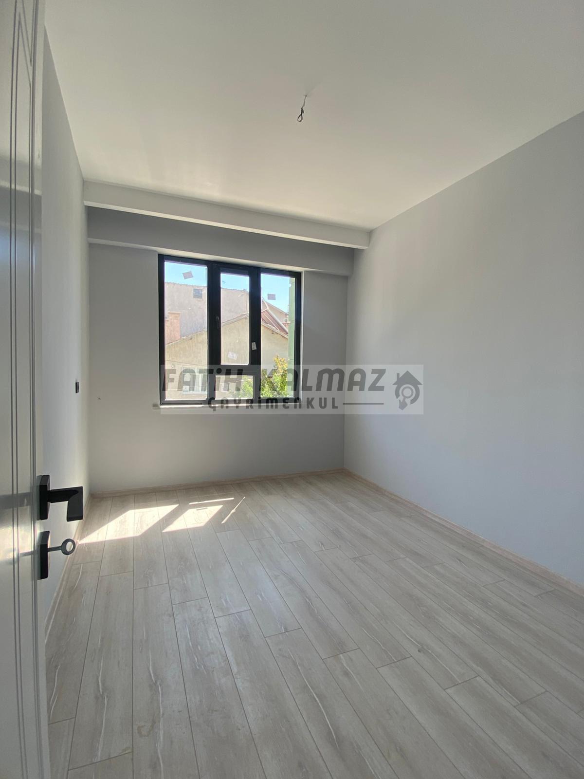 Konya Meram Uluğbey Mahallesi’nde Satılık 3+1 AraKat Daire – 160 m², Kızartma Mutfaklı
