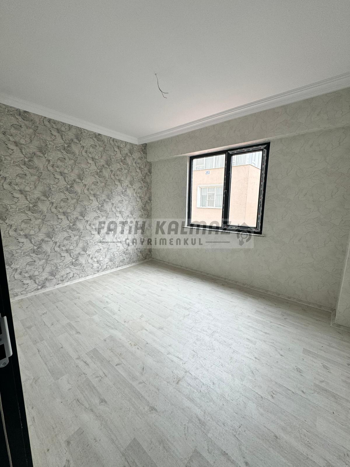 Konya Karatay Kumköprü Mahallesi’nde Satılık 3+1 AraKat Daire – 160 m², Kapalı Otoparklı