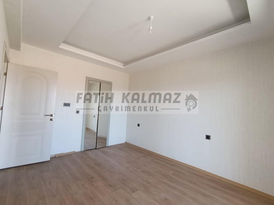 Konya Selçuklu S. Eyyubi Mahallesi’nde Satılık 3+1 AraKat Daire – 160 m², Kızartma Mutfaklı